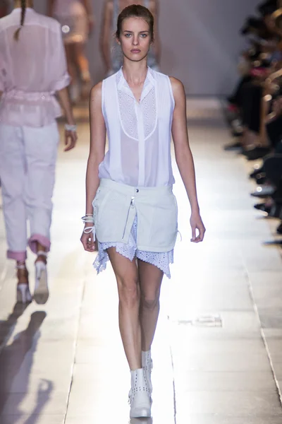Look 21